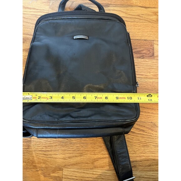 Wilson's Leather Pelle Studio Black Leather Medium Shoulder Backpack Butter Soft - Picture 14 of 15